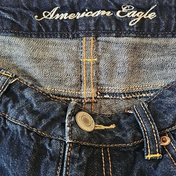 American Eagle  Women's Blue Denim‎ Shorts Size 4 - Picture 4 of 9